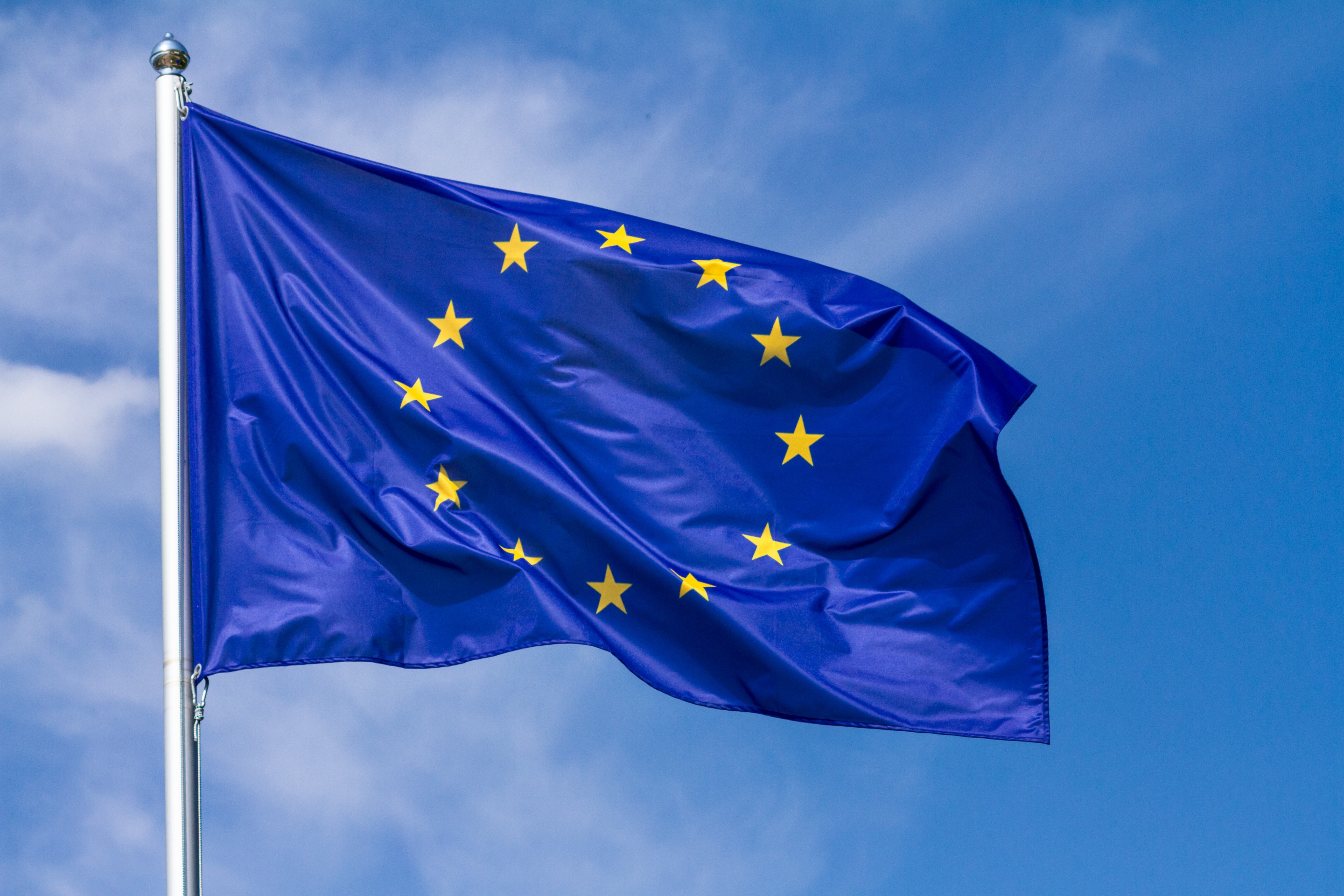 EU sets binding 90% emissions cut by 2040